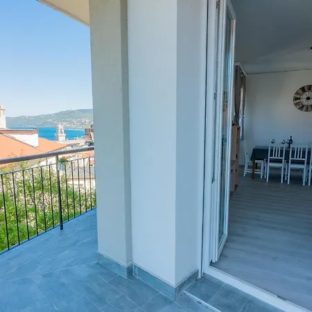 Casa Ventitreesimo شقة ترييستي